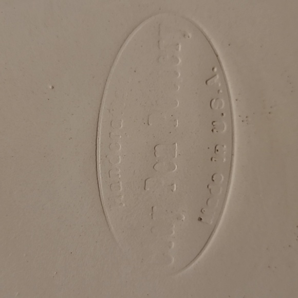 Vintage Clay Pen Pottery USA Casserole Dish With Scalloped Ruffled Rim - Picture 13 of 16